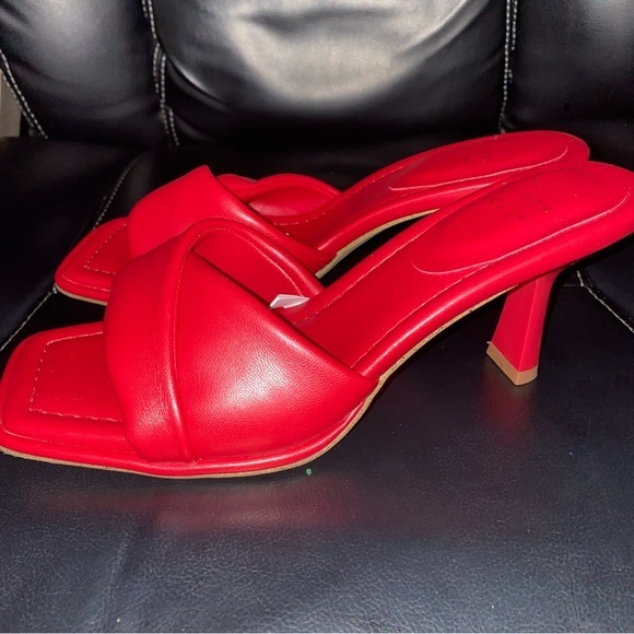A New Day Women’s Red Mule Heels‎ NEW - Picture 3 of 5